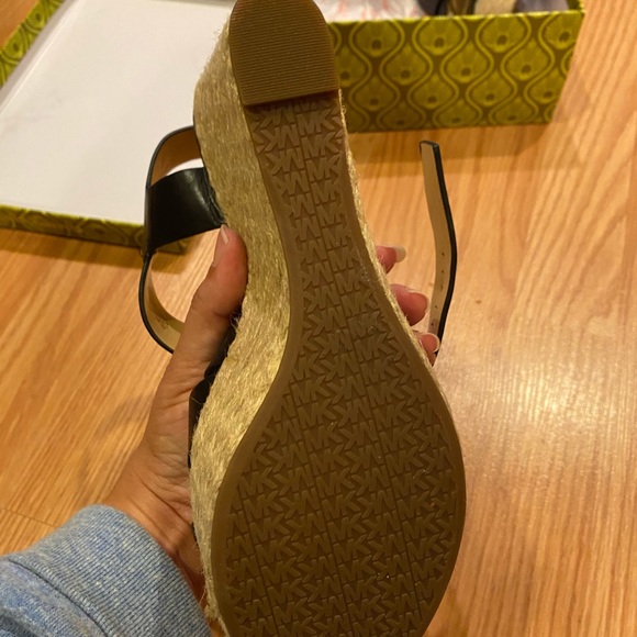 Michael Kors Wedges - Picture 2 of 5